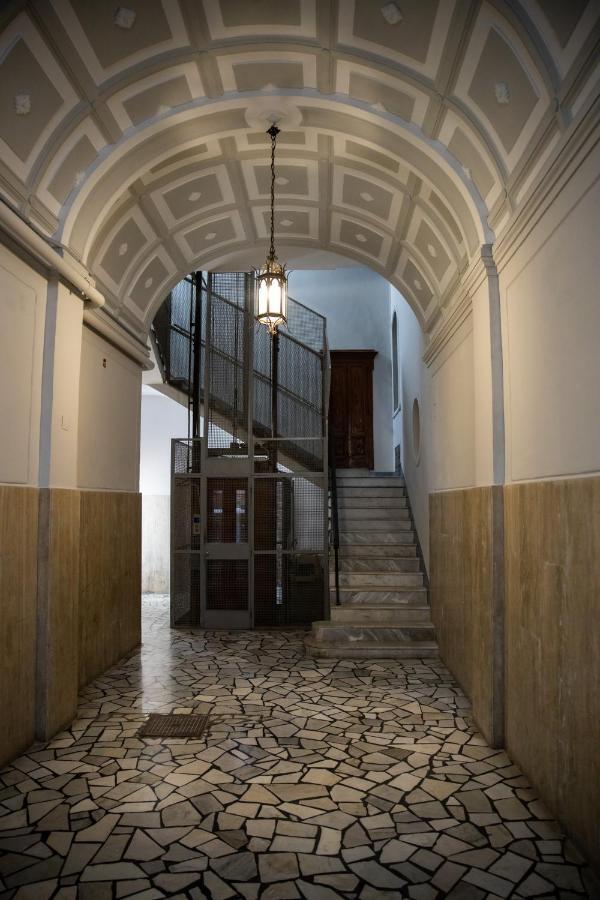 Апартаменты La Cementina Бари Экстерьер фото